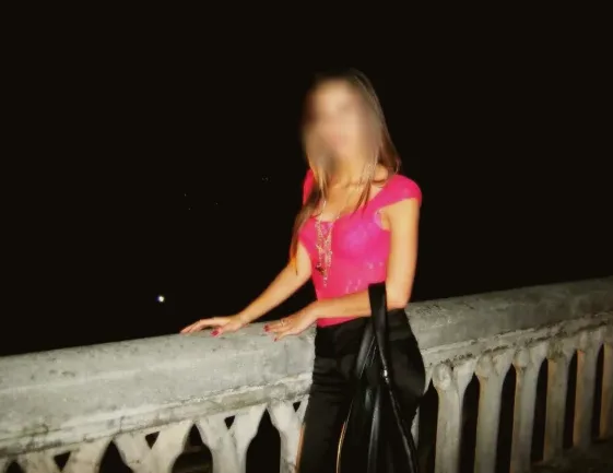 Candela, 33 años
