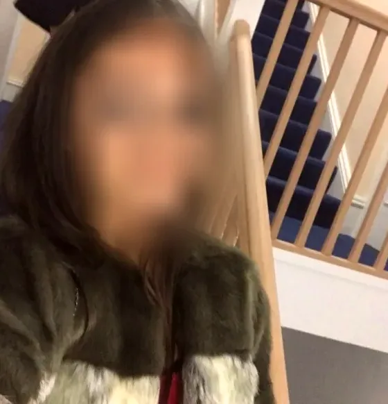 Chloe, 21 años
