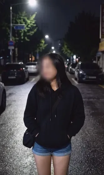 Macarena, 27 años